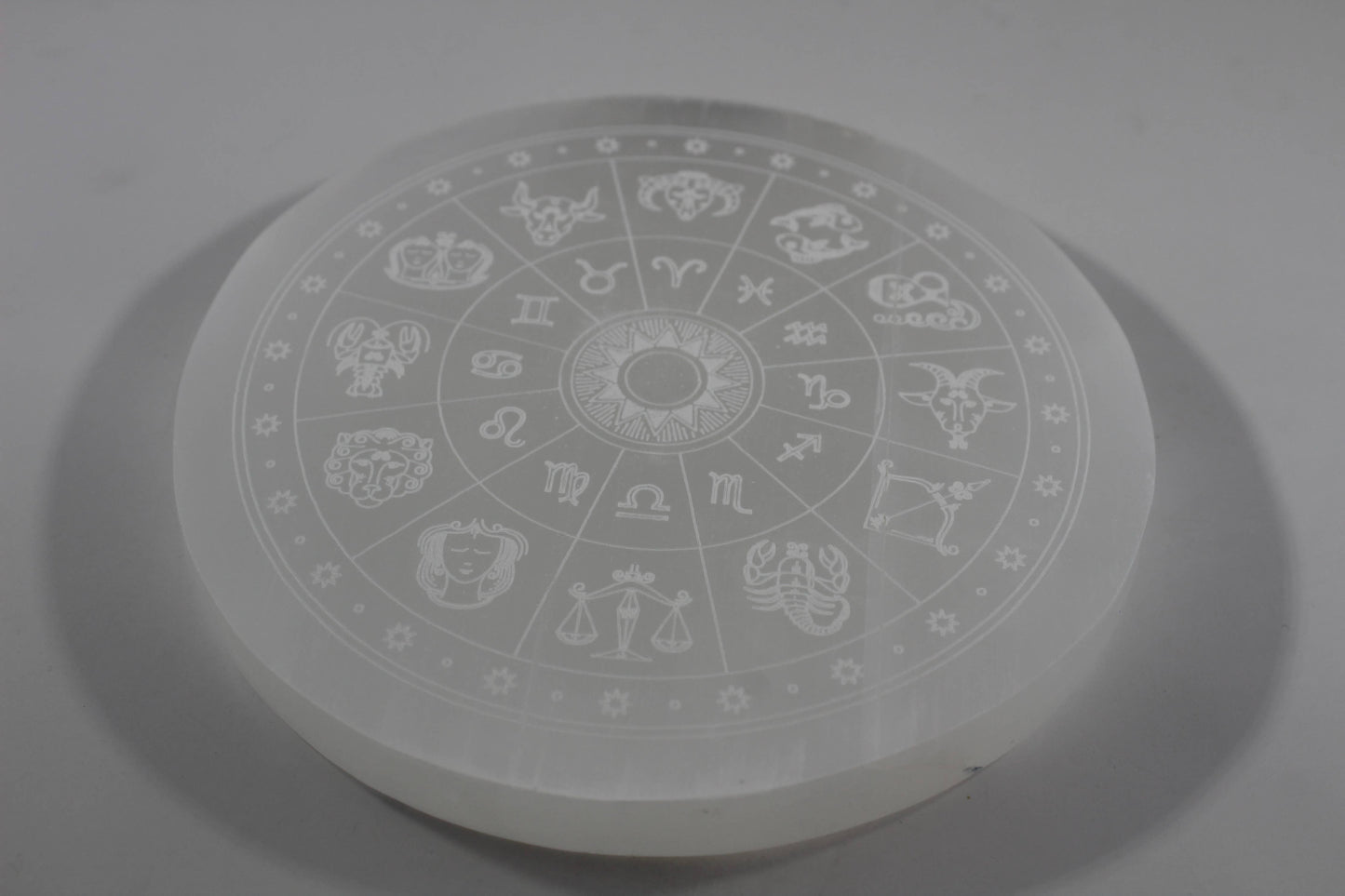 Selenite Zodiac Charging Plate Round 12 and14cm